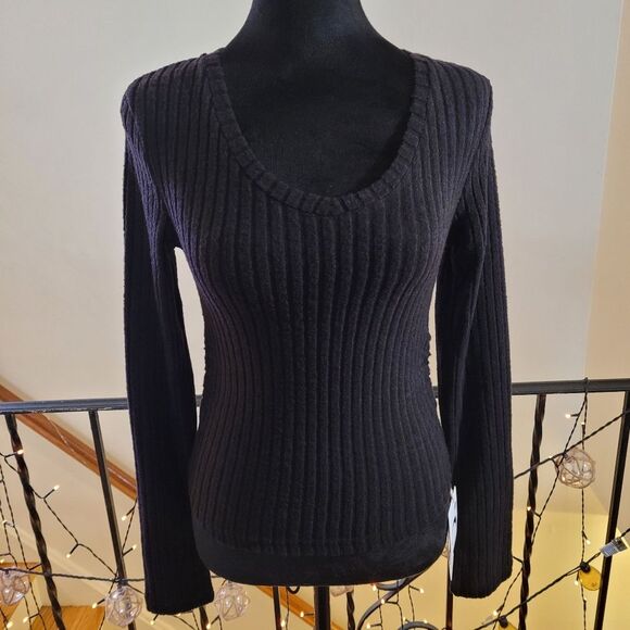 47Q. Nwt Commense V-Neck Ribbed Skinny T-Shirt Black Size Small - Picture 4 of 10
